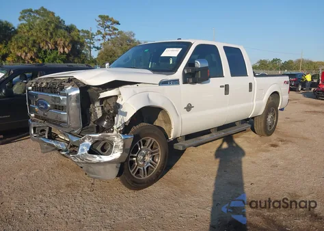 2015 Ford F-250 Xlt z USA, uszkodzony, nr VIN 1FT7W2BT8FED50195